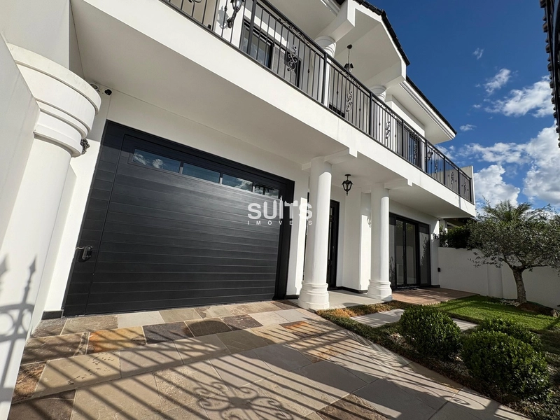 Mansão Neoclássica na praia de Atlântida: 5ª foto da galeria de imagens do imóvel