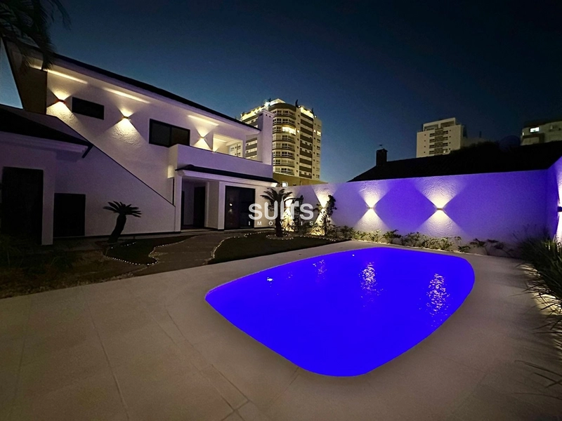 Mansão Neoclássica na praia de Atlântida: 20ª foto da galeria de imagens do imóvel