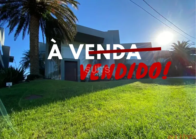 Excelentíssima Mansão no Condomínio Enseada Lagos: 1ª foto da galeria de imagens do imóvel