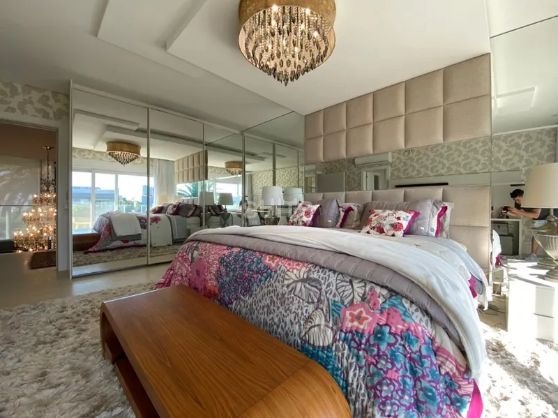 Excelentíssima Mansão no Condomínio Enseada Lagos: 24ª foto da galeria de imagens do imóvel