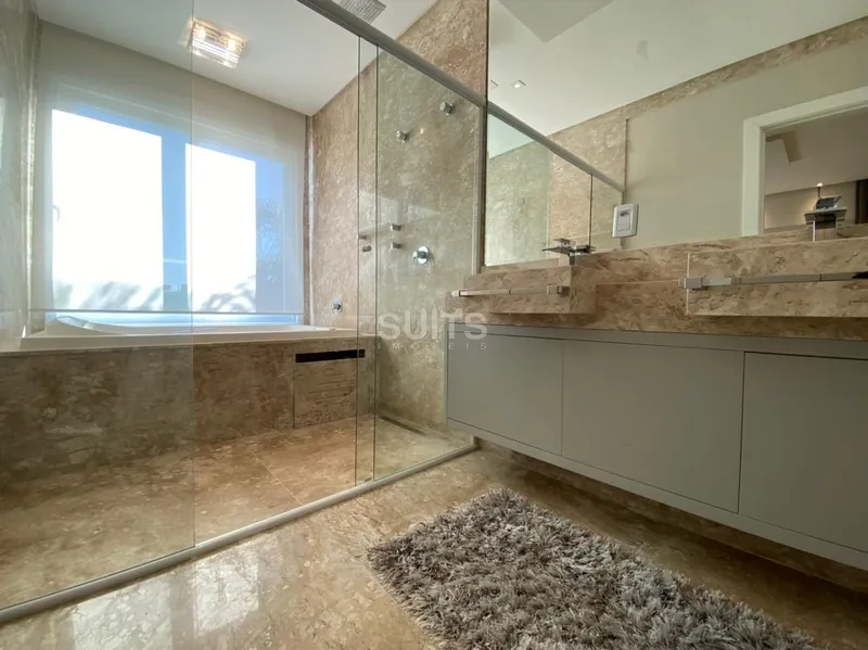 Excelentíssima Mansão no Condomínio Enseada Lagos: 27ª foto da galeria de imagens do imóvel