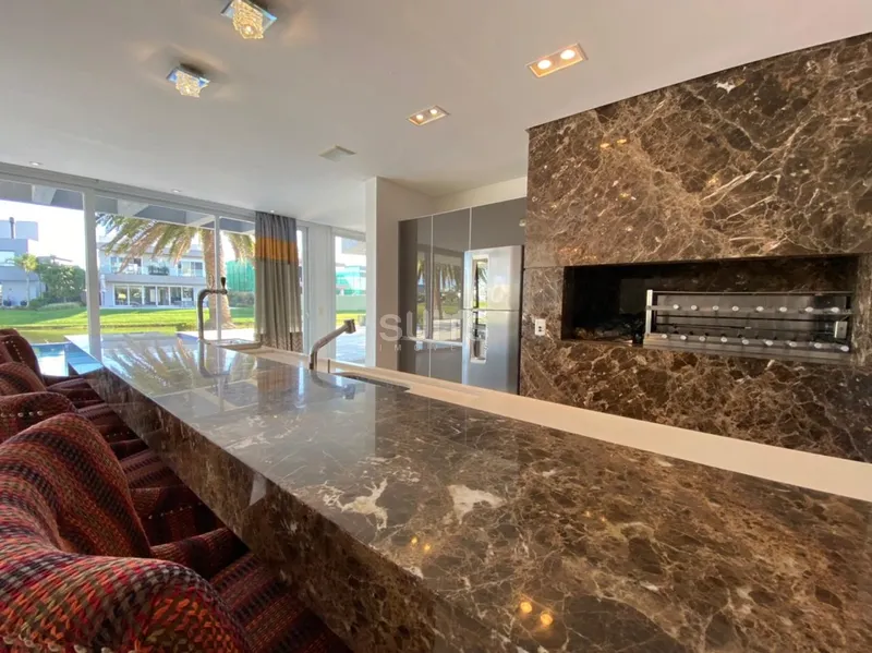 Excelentíssima Mansão no Condomínio Enseada Lagos: 9ª foto da galeria de imagens do imóvel