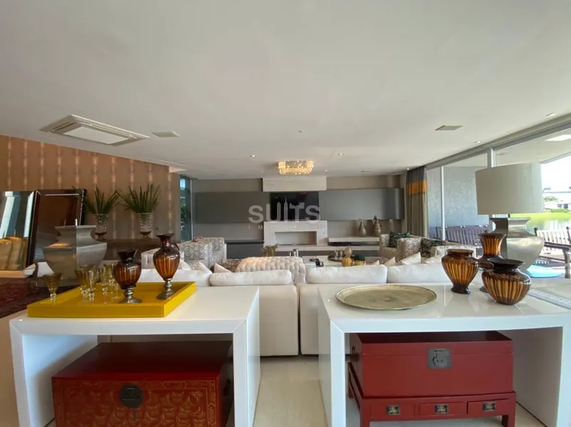 Excelentíssima Mansão no Condomínio Enseada Lagos: 8ª foto da galeria de imagens do imóvel