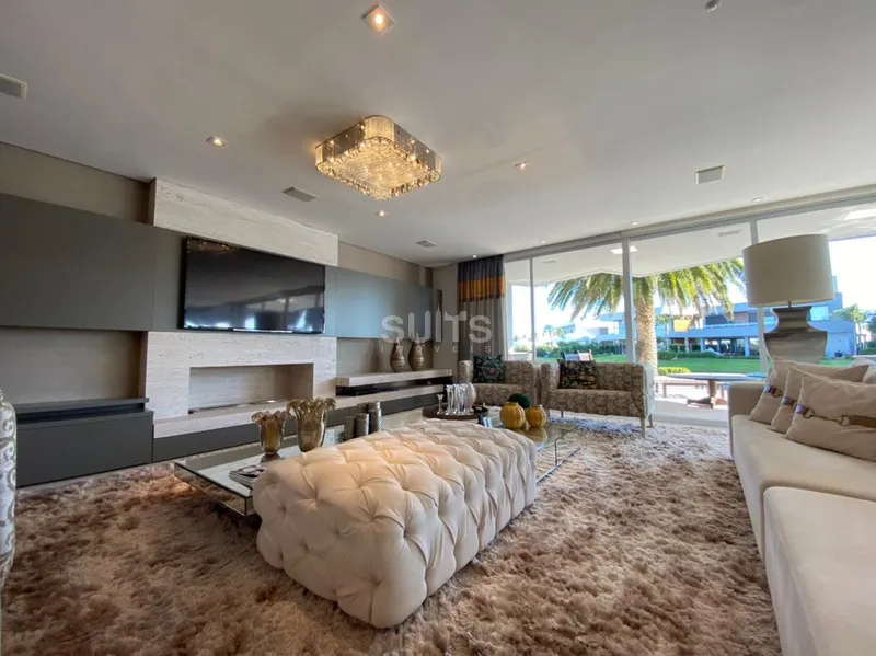 Excelentíssima Mansão no Condomínio Enseada Lagos: 7ª foto da galeria de imagens do imóvel