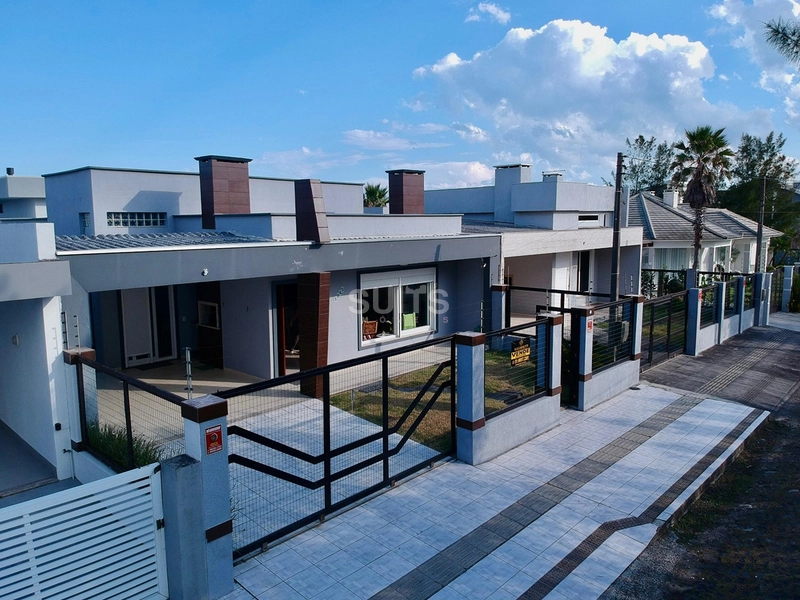 Excelente casa à venda em Atlântida Sul: 7ª foto da galeria de imagens do imóvel