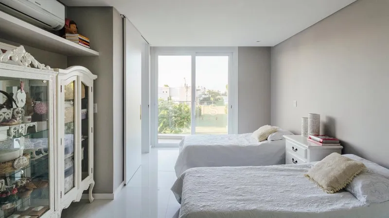 Lindo Sobrado no Condomínio Enseada: 25ª foto da galeria de imagens do imóvel