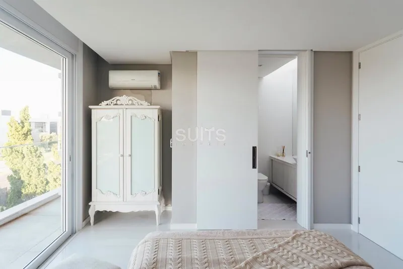 Lindo Sobrado no Condomínio Enseada: 27ª foto da galeria de imagens do imóvel