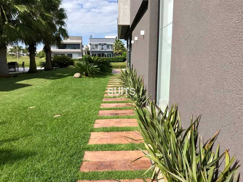 Excelente Sobrado no Condomínio Enseada: 21ª foto da galeria de imagens do imóvel