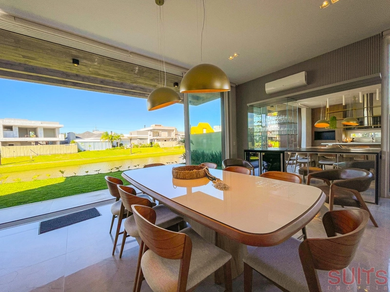 Lindíssimo sobrado  beira lago no condomínio Capão Ilhas Resort: 6ª foto da galeria de imagens do imóvel