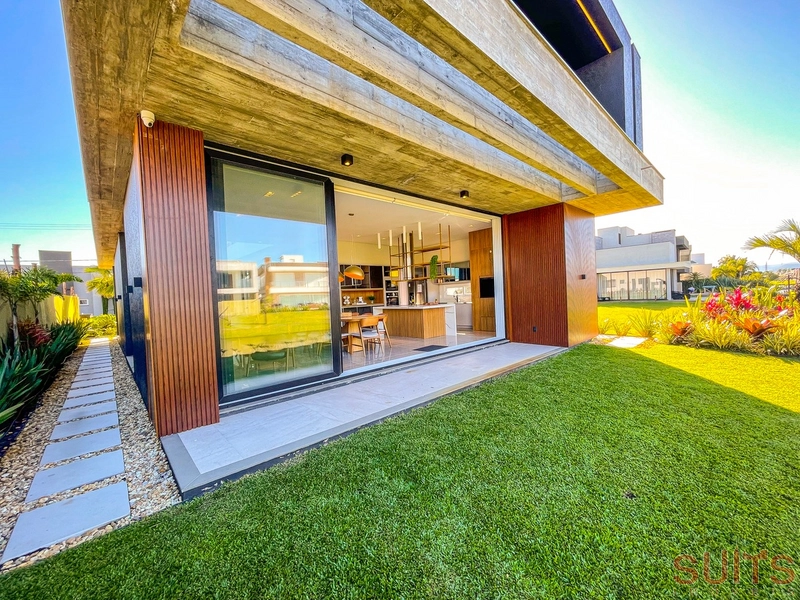 Lindíssimo sobrado  beira lago no condomínio Capão Ilhas Resort: 12ª foto da galeria de imagens do imóvel