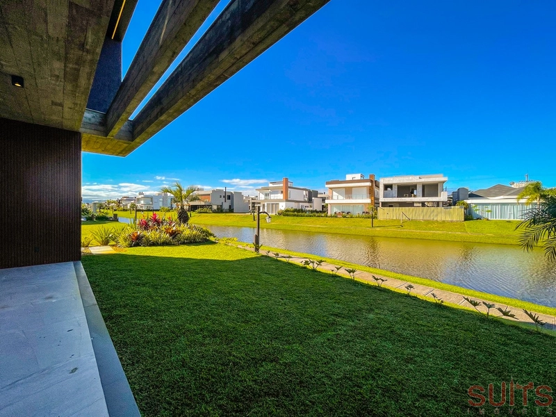 Lindíssimo sobrado  beira lago no condomínio Capão Ilhas Resort: 13ª foto da galeria de imagens do imóvel