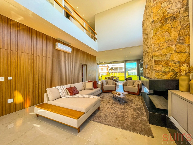 Lindíssimo sobrado  beira lago no condomínio Capão Ilhas Resort: 4ª foto da galeria de imagens do imóvel