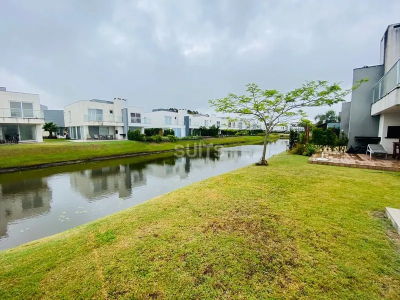 Excelente Sobrado no Condominio One em Atlântida: 33ª foto da galeria de imagens do imóvel