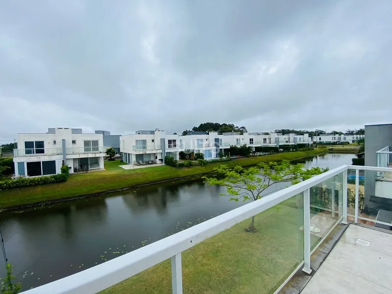 Excelente Sobrado no Condominio One em Atlântida: 31ª foto da galeria de imagens do imóvel