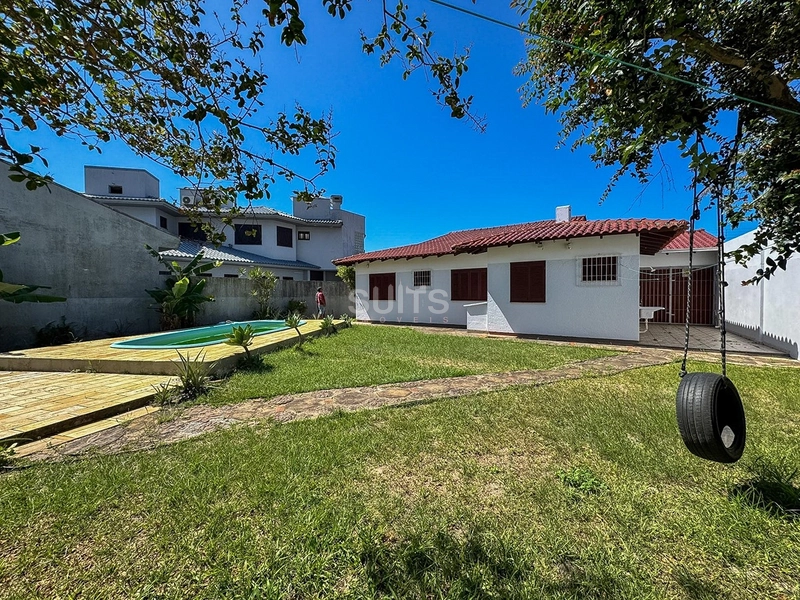 Belíssima casa em excelente localização na praia de Atlântida: 12ª foto da galeria de imagens do imóvel