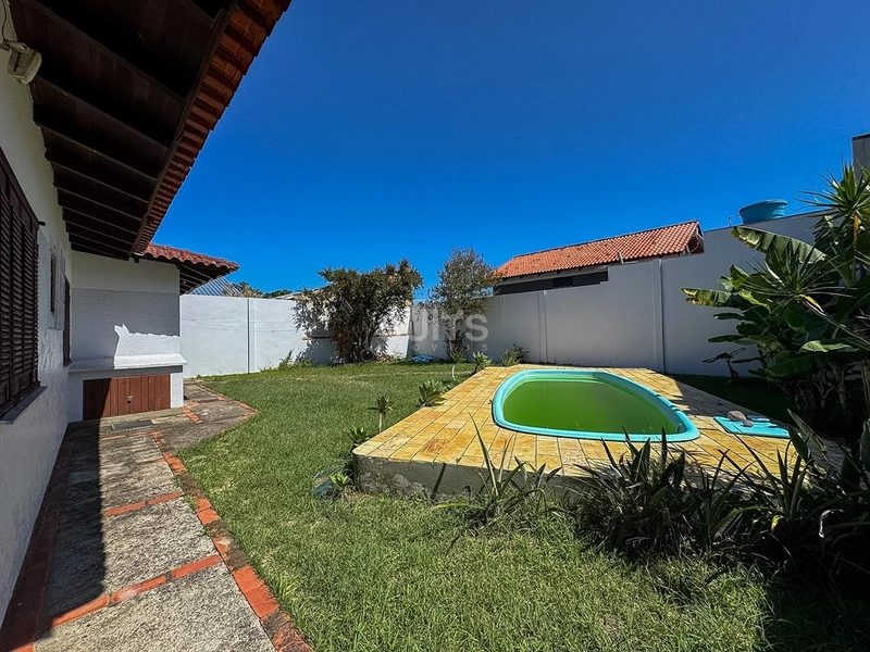 Belíssima casa em excelente localização na praia de Atlântida: 14ª foto da galeria de imagens do imóvel