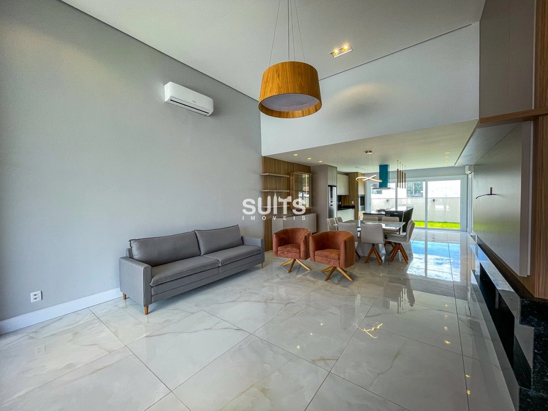 Excelente casa à venda no condomínio Sunset: 2ª foto da galeria de imagens do imóvel