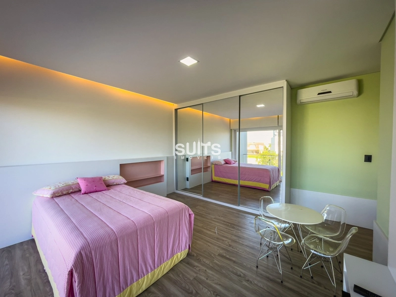 Mansão com 03 terrenos no condomínio Enseada: 40ª foto da galeria de imagens do imóvel