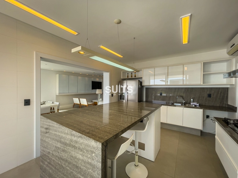 Mansão com 03 terrenos no condomínio Enseada: 35ª foto da galeria de imagens do imóvel