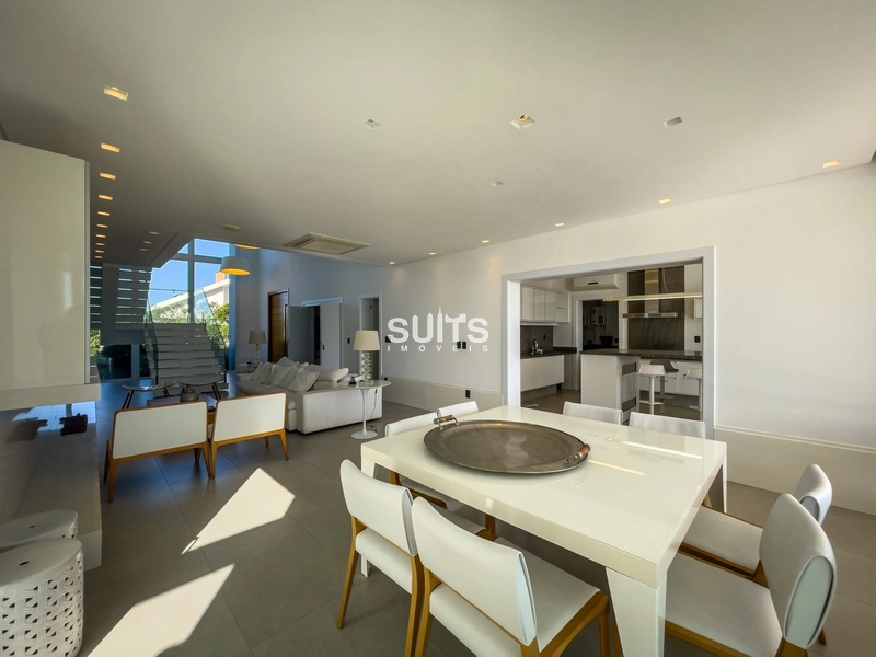 Mansão com 03 terrenos no condomínio Enseada: 31ª foto da galeria de imagens do imóvel