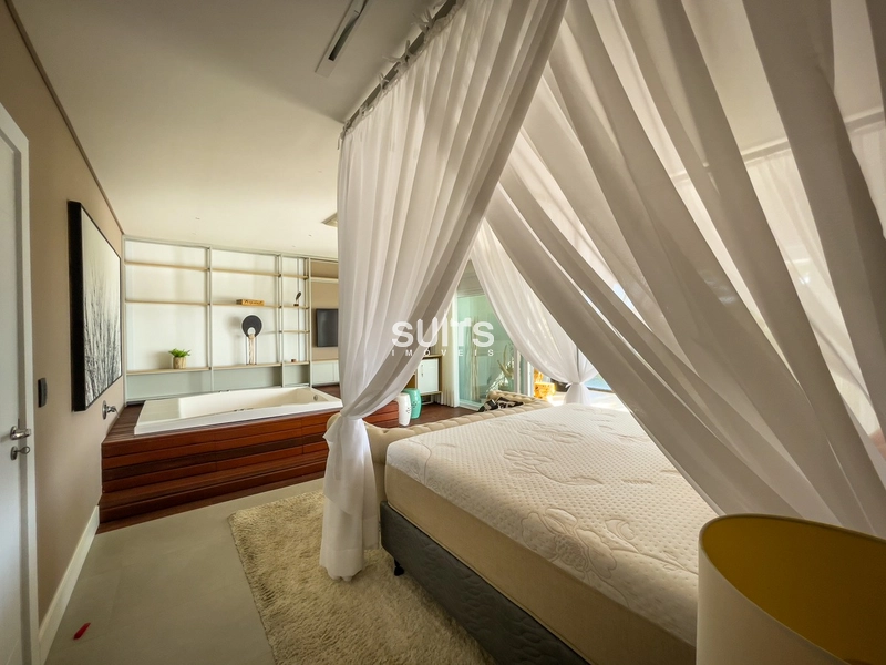 Mansão com 03 terrenos no condomínio Enseada: 64ª foto da galeria de imagens do imóvel