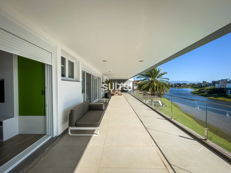 Mansão com 03 terrenos no condomínio Enseada: 50ª foto da galeria de imagens do imóvel