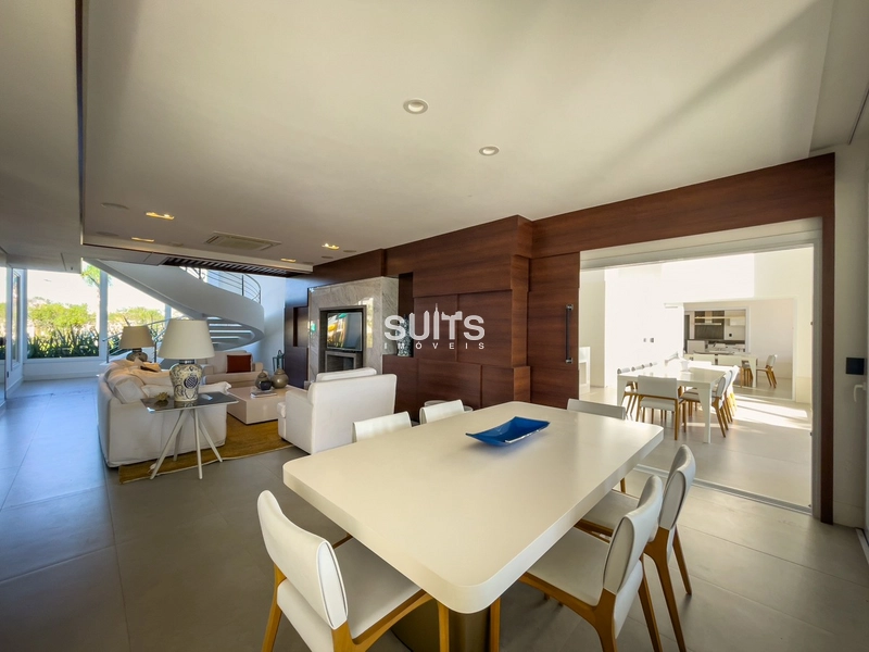 Mansão com 03 terrenos no condomínio Enseada: 9ª foto da galeria de imagens do imóvel