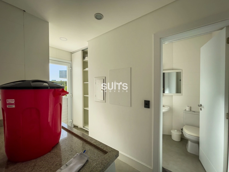 Mansão com 03 terrenos no condomínio Enseada: 16ª foto da galeria de imagens do imóvel