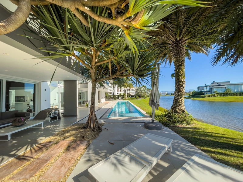 Mansão com 03 terrenos no condomínio Enseada: 76ª foto da galeria de imagens do imóvel