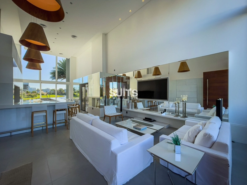 Mansão com 03 terrenos no condomínio Enseada: 3ª foto da galeria de imagens do imóvel