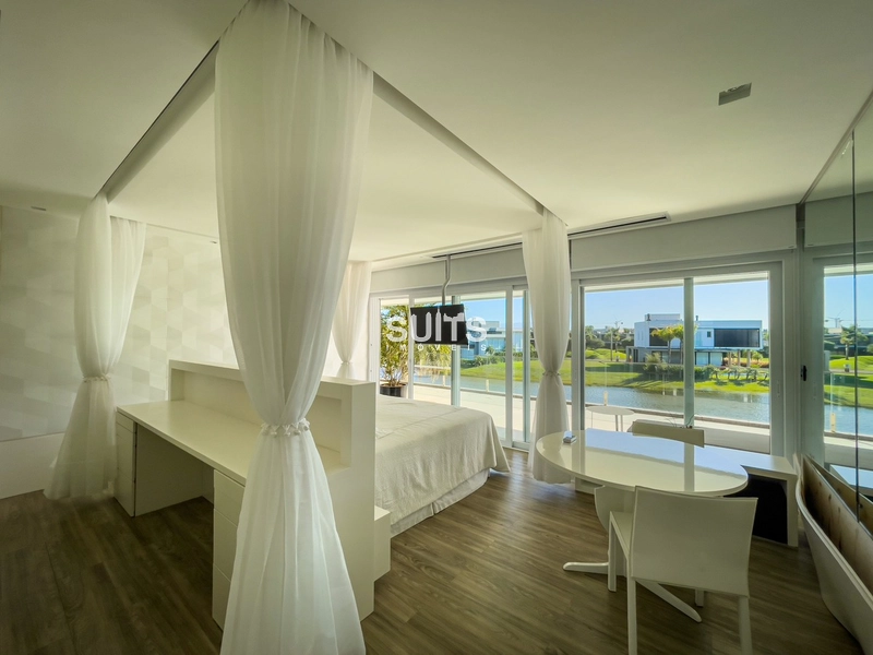 Mansão com 03 terrenos no condomínio Enseada: 45ª foto da galeria de imagens do imóvel