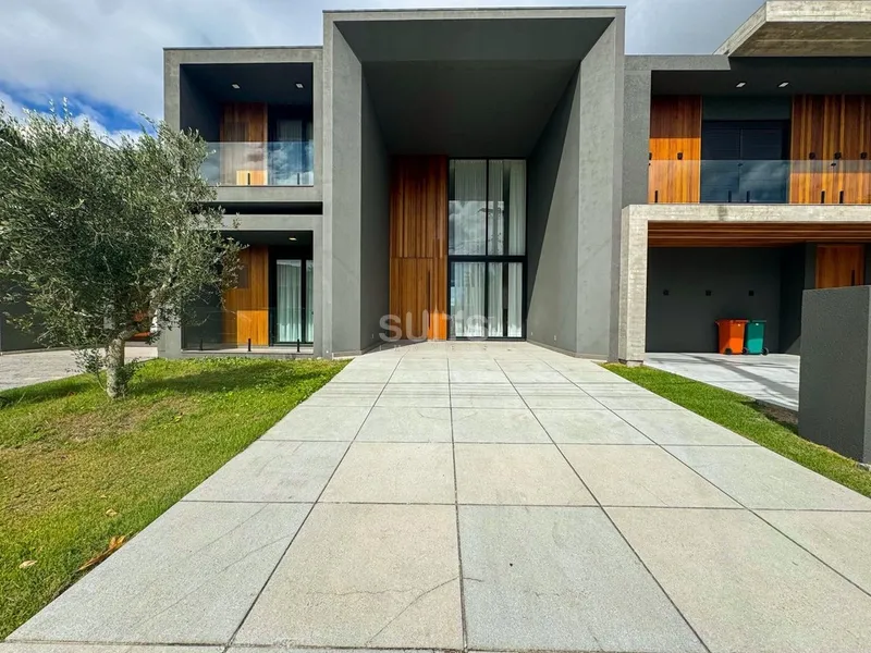 Excelente sobrado no condomínio Blue em Xangri-Lá: 3ª foto da galeria de imagens do imóvel