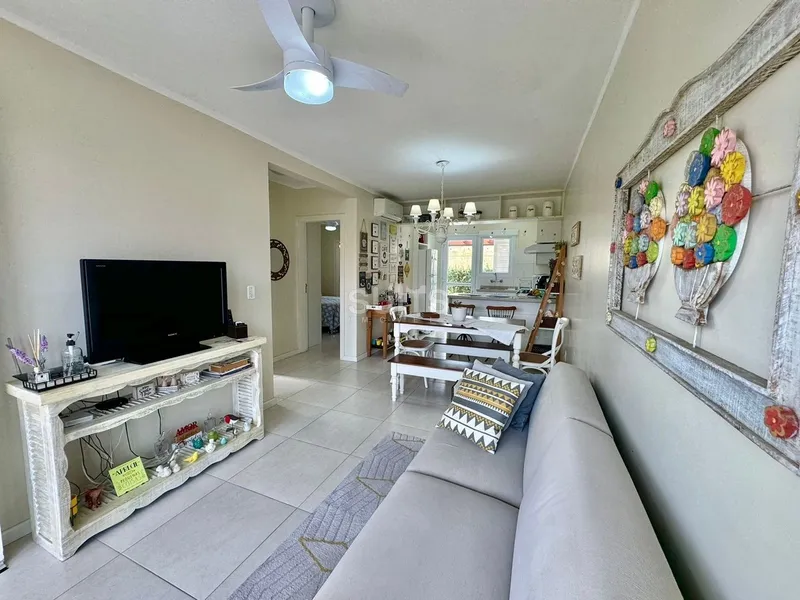 Excelente casa mobiliada e decorada à venda no condomínio Casa Hermosa: 3ª foto da galeria de imagens do imóvel