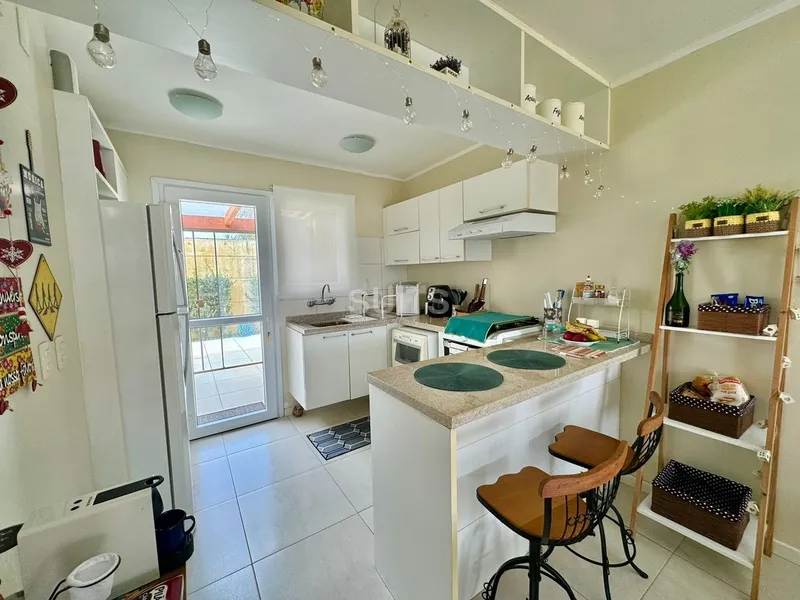 Excelente casa mobiliada e decorada à venda no condomínio Casa Hermosa: 8ª foto da galeria de imagens do imóvel