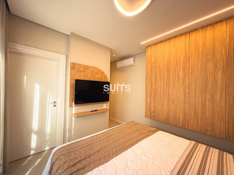 Incrível sobrado beira lago à venda no condomínio Enseada: 45ª foto da galeria de imagens do imóvel