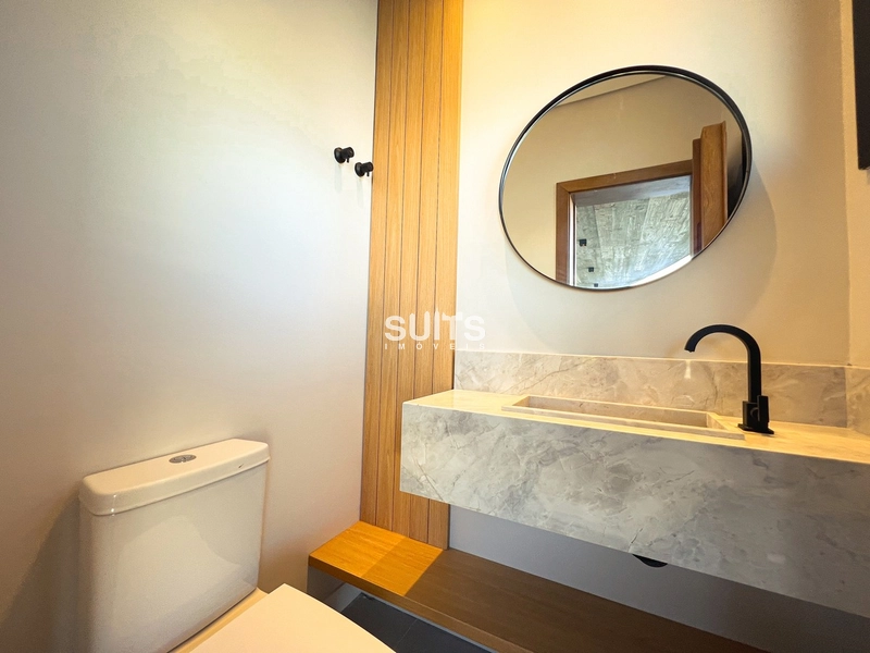 Incrível sobrado beira lago à venda no condomínio Enseada: 36ª foto da galeria de imagens do imóvel