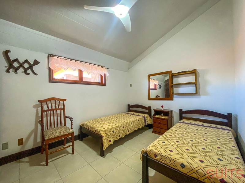 Excelente casa de esquina com localização diferenciada em Atlântida: 15ª foto da galeria de imagens do imóvel