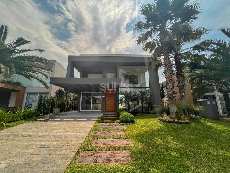 Magnífico sobrado beira-lago no Condomínio Malibu: 2ª foto da galeria de imagens do imóvel