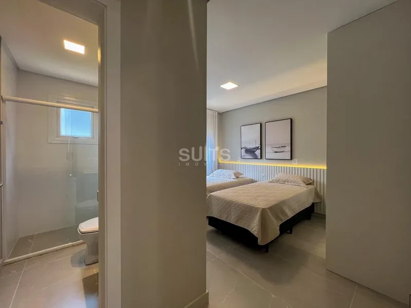 Magnífico sobrado beira-lago no Condomínio Malibu: 24ª foto da galeria de imagens do imóvel