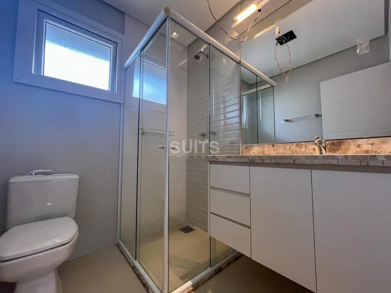 Magnífico sobrado beira-lago no Condomínio Malibu: 32ª foto da galeria de imagens do imóvel