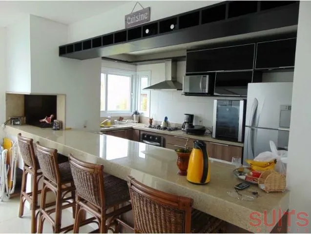 Linda sobrado à venda no condomínio Las Palmas: 8ª foto da galeria de imagens do imóvel