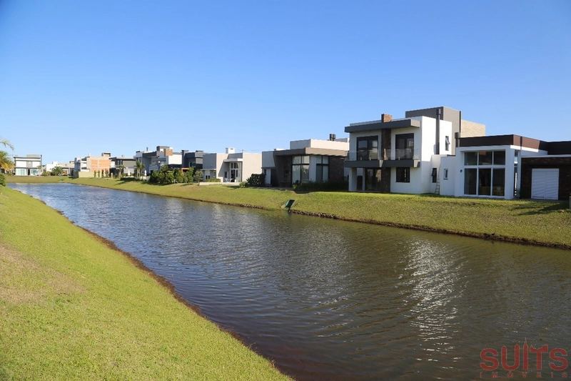 Elegante sobrado beira lago no condomínio Capão Ilhas Resort: 22ª foto da galeria de imagens do imóvel