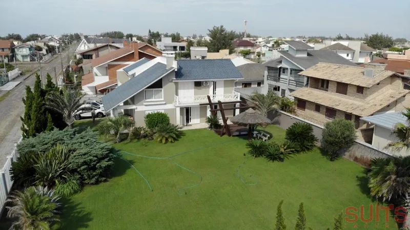 Sobrado na praia de Noiva do Mar: 1ª foto da galeria de imagens do imóvel
