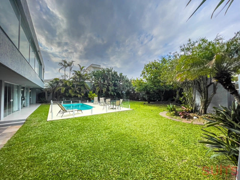 Magnifica mansão à beira mar na praia de Atlântida: 7ª foto da galeria de imagens do imóvel