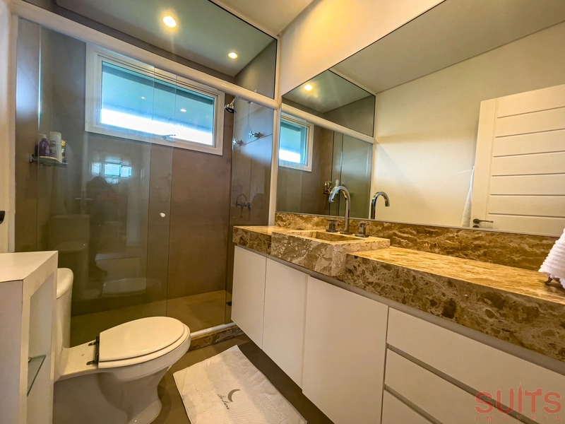 Magnifica mansão à beira mar na praia de Atlântida: 63ª foto da galeria de imagens do imóvel