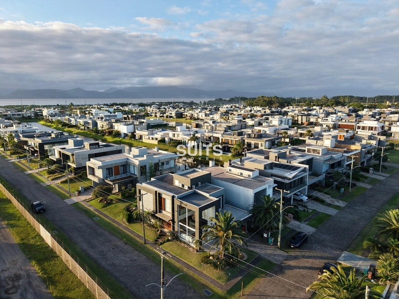 Excelente casa à venda no condomínio Capão Ilhas Resort: 2ª foto da galeria de imagens do imóvel