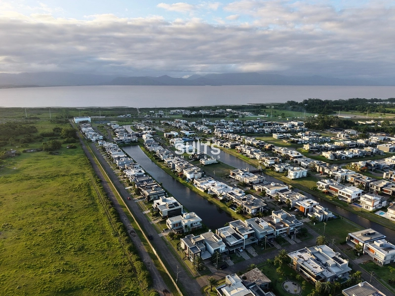 Excelente casa à venda no condomínio Capão Ilhas Resort: 3ª foto da galeria de imagens do imóvel