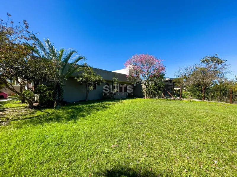 Excelente Casa de Esquina em Atlântida: 3ª foto da galeria de imagens do imóvel