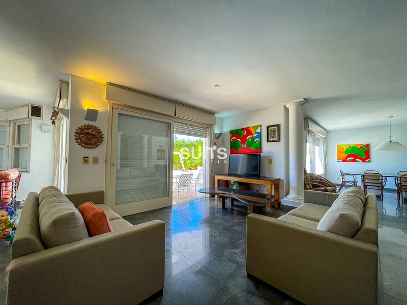 Excelente casa 02 terrenos proxíma do mar na praia de Atlântida: 7ª foto da galeria de imagens do imóvel