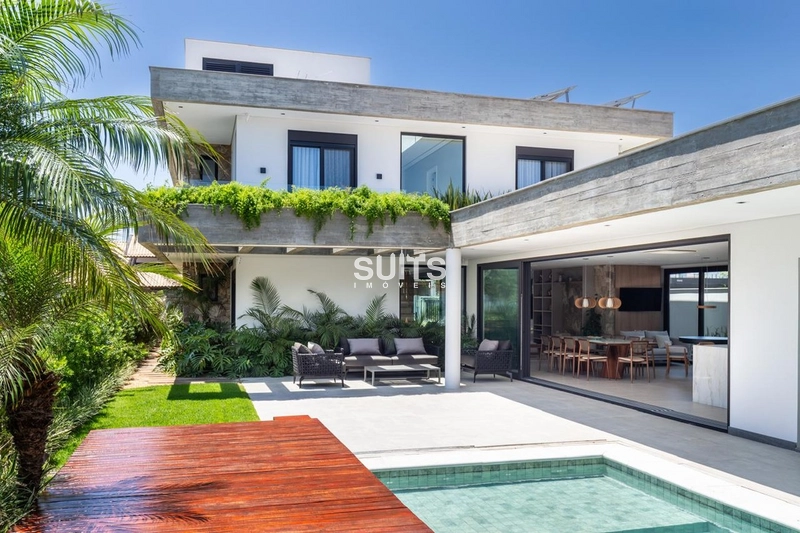 Excelente sobrado à venda na praia de Atlântida: 33ª foto da galeria de imagens do imóvel